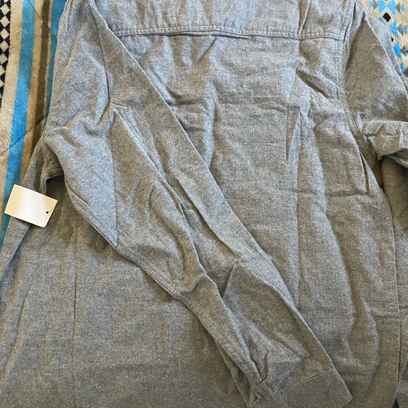 Men’s NFL Greenbay Packers button up shirt - Picture 6 of 8